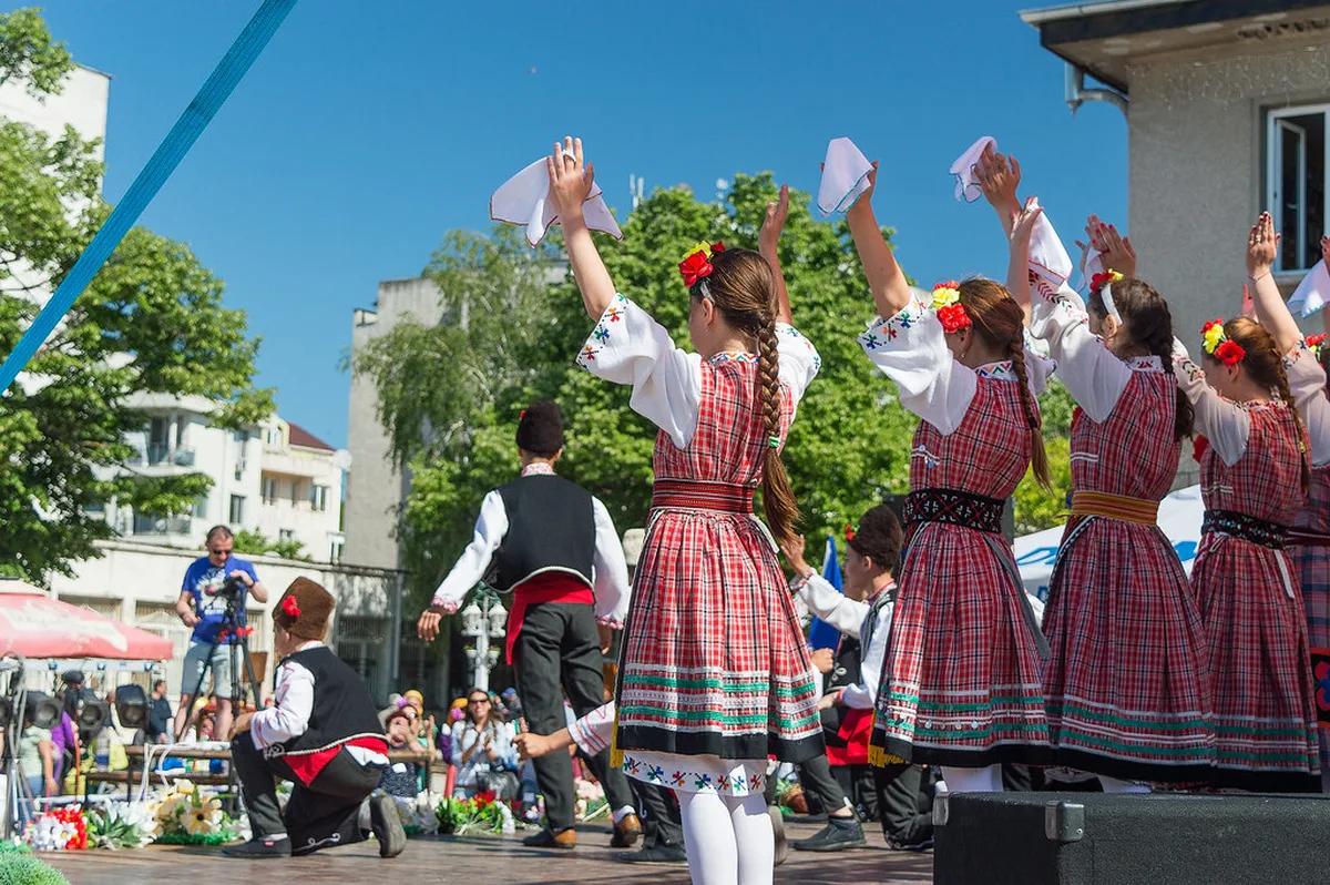 10 Best Bulgaria Festivals: A Guide to Traditions & Events (2026)